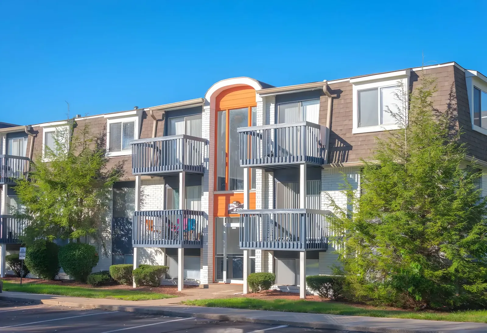 Brickyard Flats — Community exterior